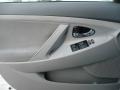 Super White - Camry LE Photo No. 7