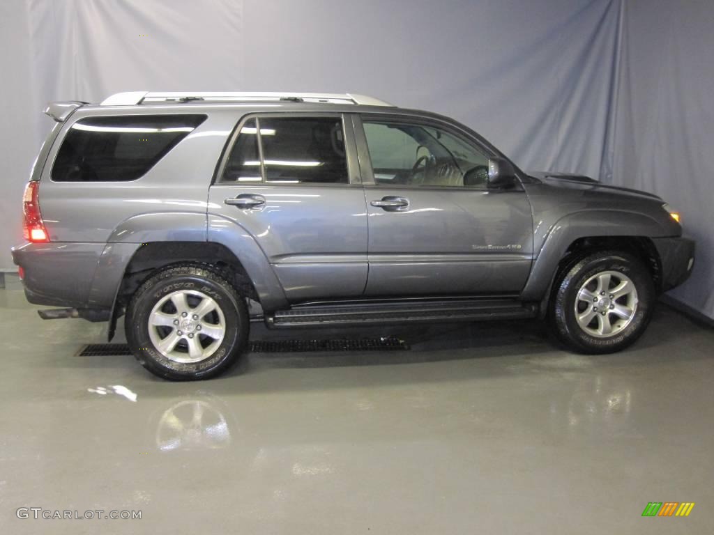 2004 4Runner SR5 4x4 - Galactic Gray Mica / Stone photo #4
