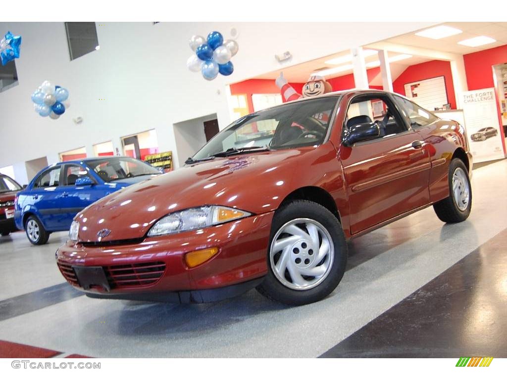 1998 Cavalier Coupe - Cayenne Red Metallic / Gray photo #2