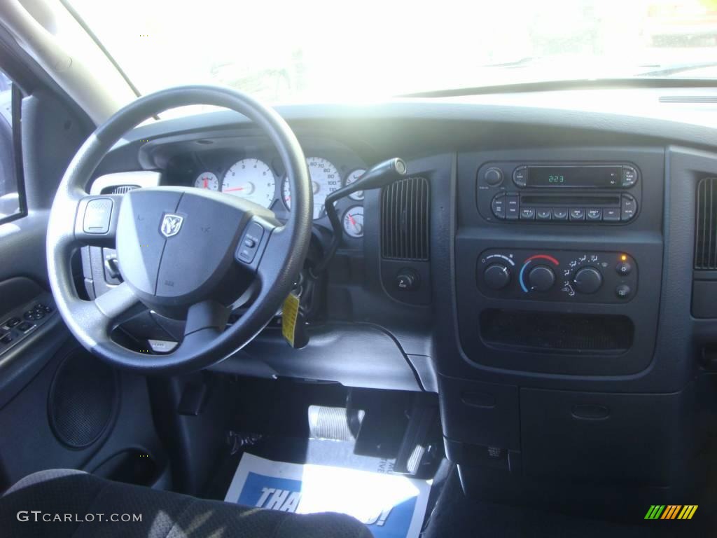 2005 Ram 1500 SLT Quad Cab - Mineral Gray Metallic / Dark Slate Gray photo #15