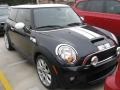 Midnight Black - Cooper S Hardtop Photo No. 4