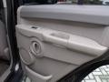 2006 Dark Khaki Pearl Jeep Commander 4x4  photo #22