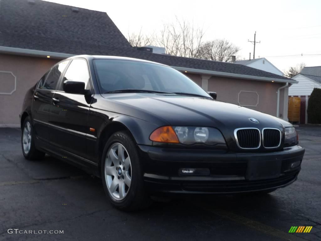 2001 3 Series 325i Sedan - Jet Black / Black photo #2