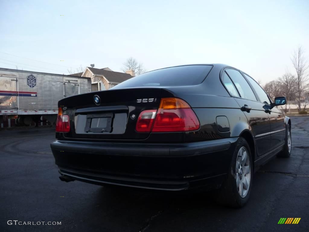 2001 3 Series 325i Sedan - Jet Black / Black photo #3