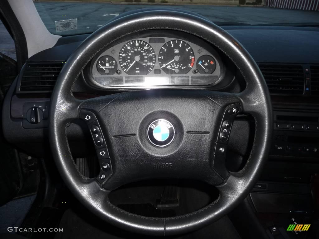 2001 3 Series 325i Sedan - Jet Black / Black photo #19