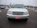 2002 Millennium Silver Metallic Toyota Highlander I4  photo #2