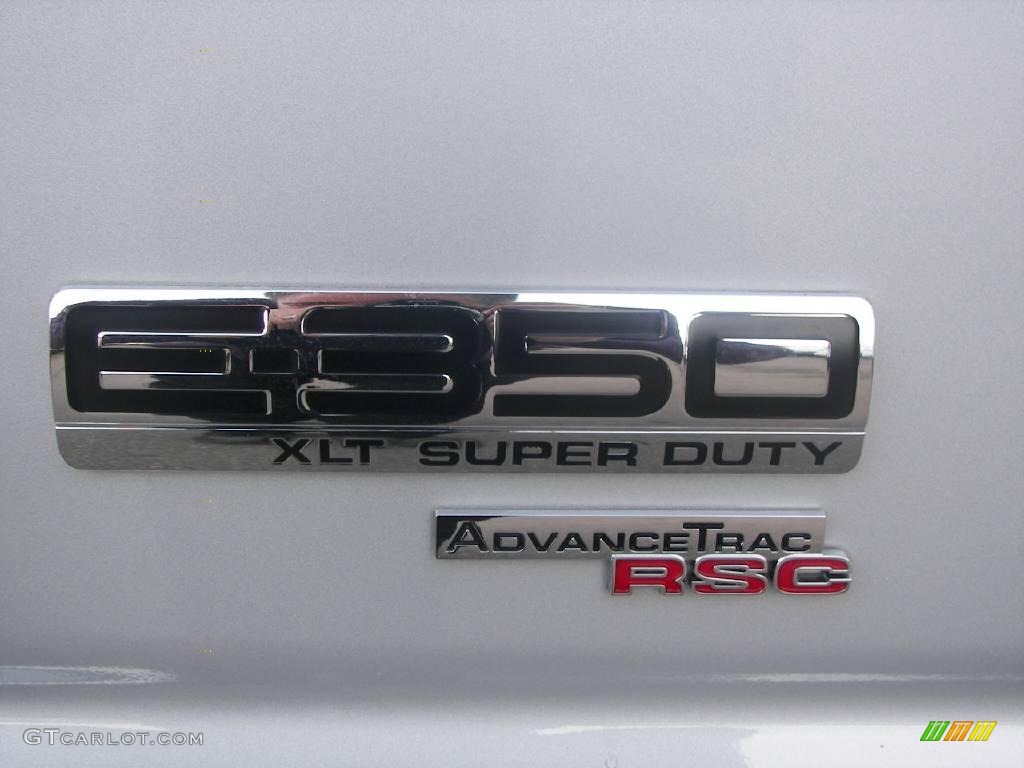 2009 E Series Van E350 Super Duty XLT Extended Passenger - Brilliant Silver Metallic / Medium Flint photo #10