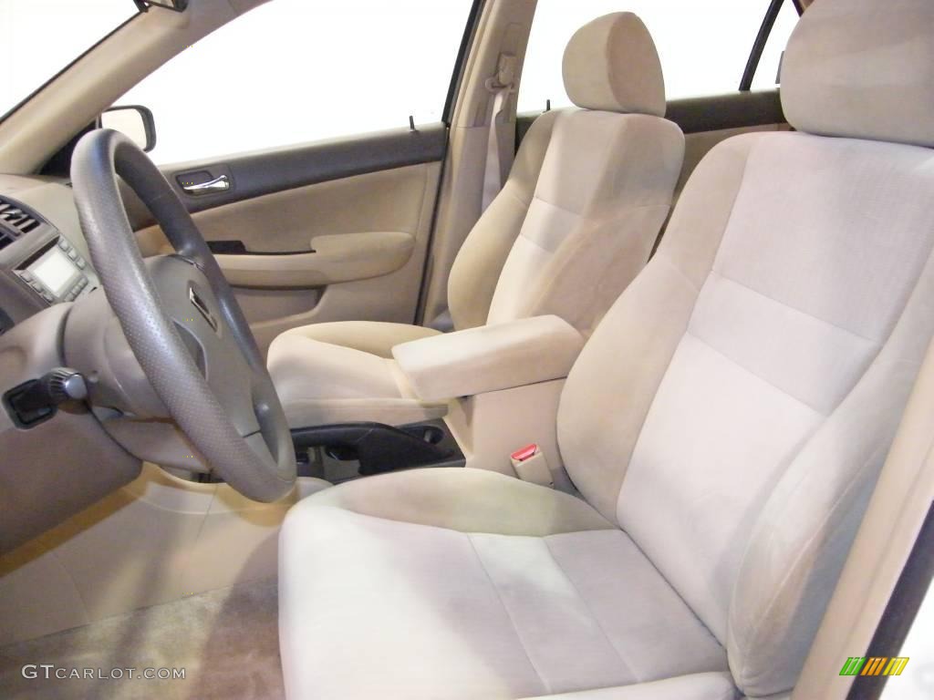 2003 Accord LX Sedan - Taffeta White / Ivory photo #14