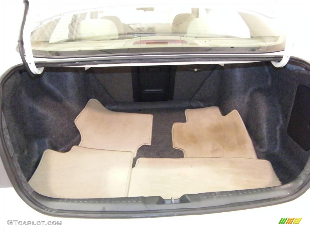 2003 Accord LX Sedan - Taffeta White / Ivory photo #24