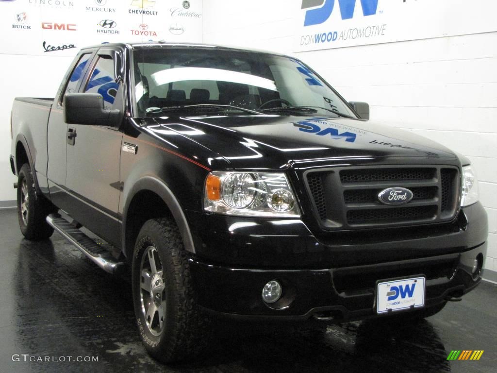 2006 F150 FX4 SuperCab 4x4 - Black / Black photo #1