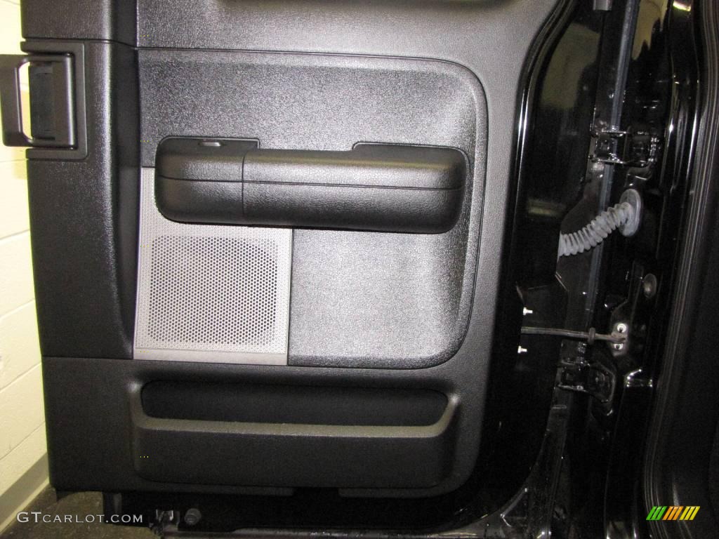2006 F150 FX4 SuperCab 4x4 - Black / Black photo #16