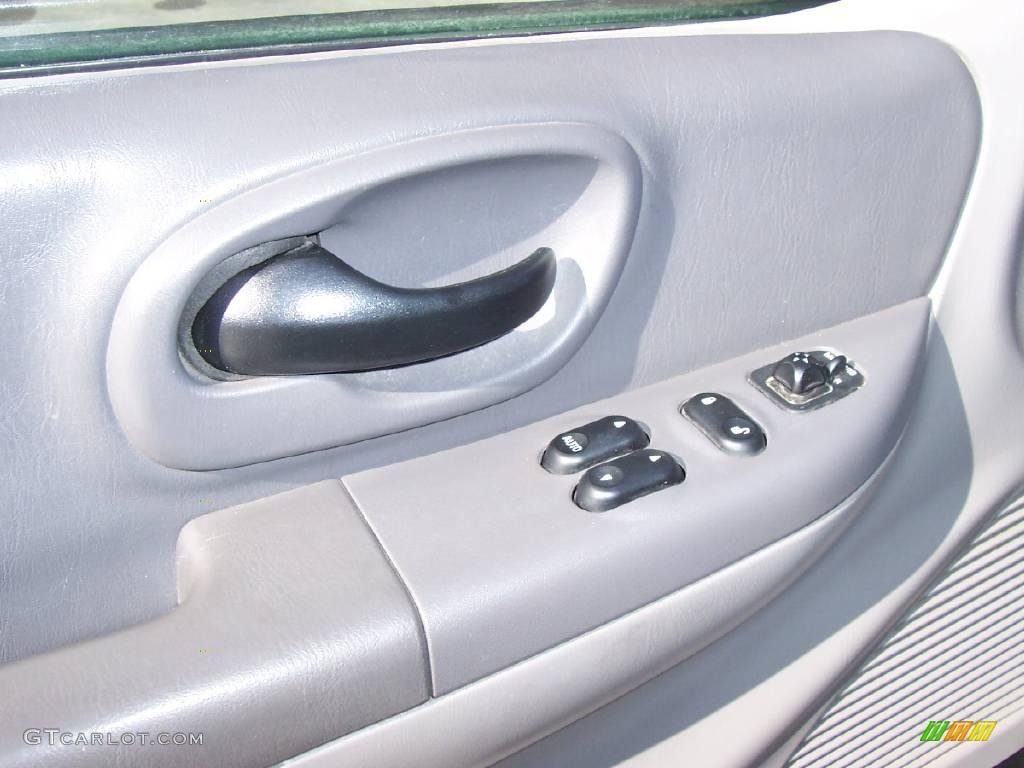 2003 F150 XLT Regular Cab - Toreador Red Metallic / Dark Graphite Grey photo #11