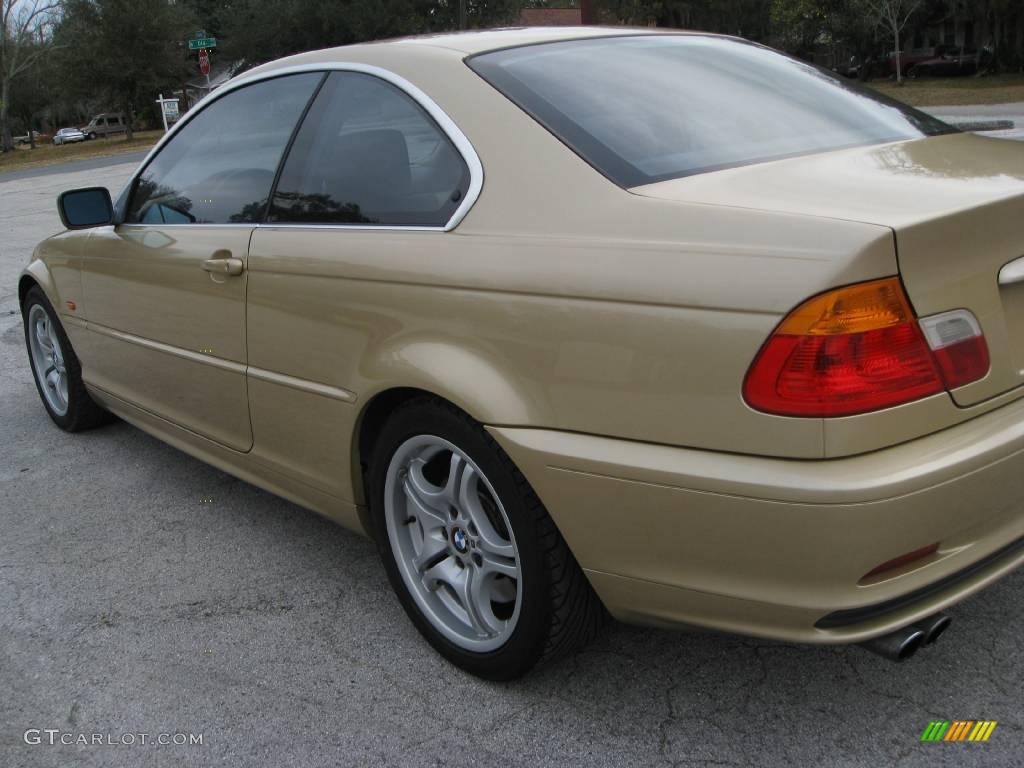 2001 3 Series 330i Coupe - Light Yellow Metallic / Sand photo #9