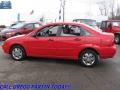 Infra-Red - Focus ZX4 SE Sedan Photo No. 1