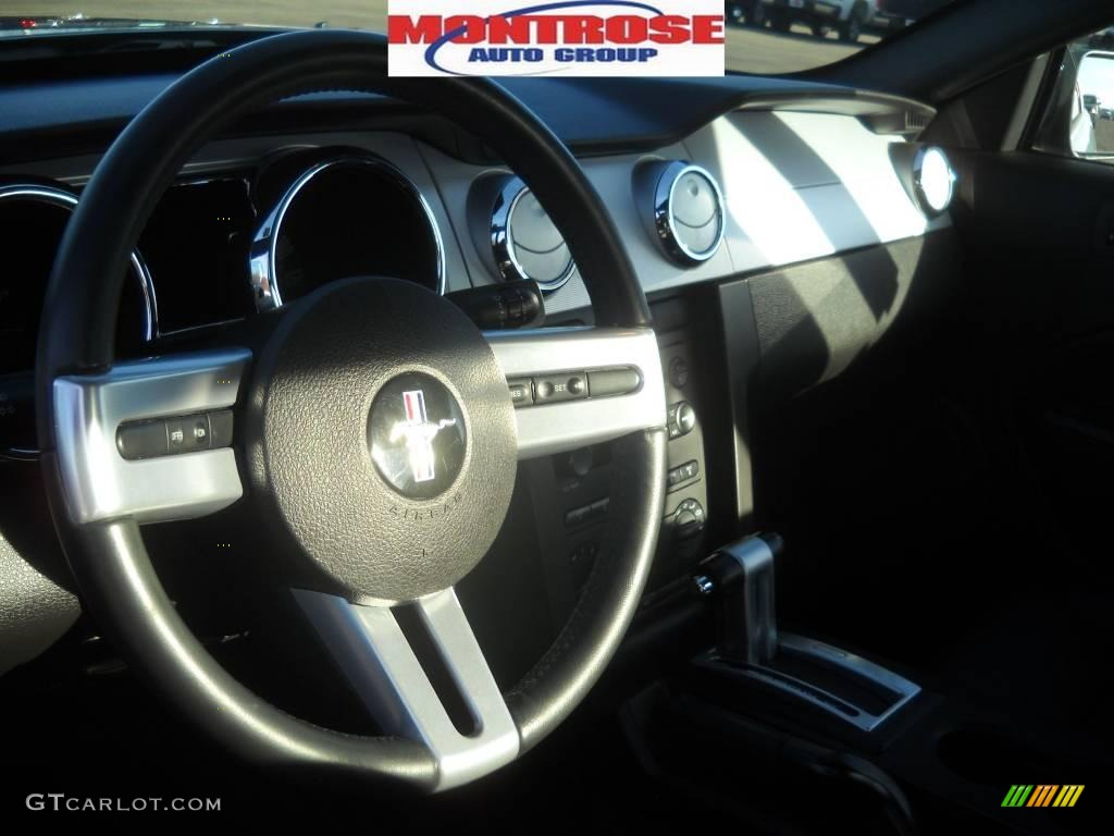 2006 Mustang V6 Premium Coupe - Windveil Blue Metallic / Dark Charcoal photo #9