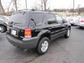 Black - Escape XLT V6 Photo No. 4