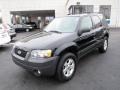 Black - Escape XLT V6 Photo No. 8