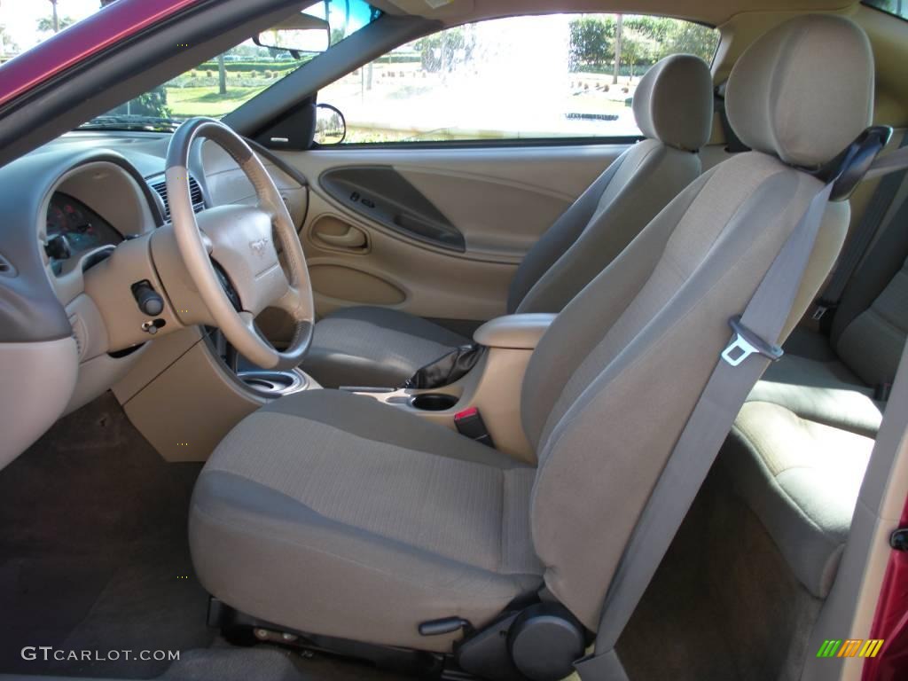Medium Parchment Interior 2004 Ford Mustang V6 Coupe Photo #25167596