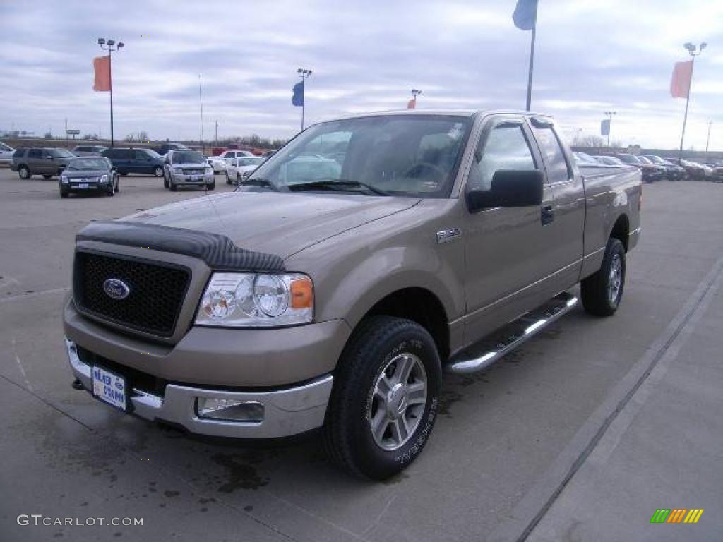 2005 F150 XLT SuperCab 4x4 - Arizona Beige Metallic / Tan photo #7