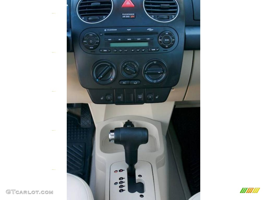 2008 Volkswagen New Beetle SE Coupe 6 Speed Tiptronic Automatic Transmission Photo #25171856