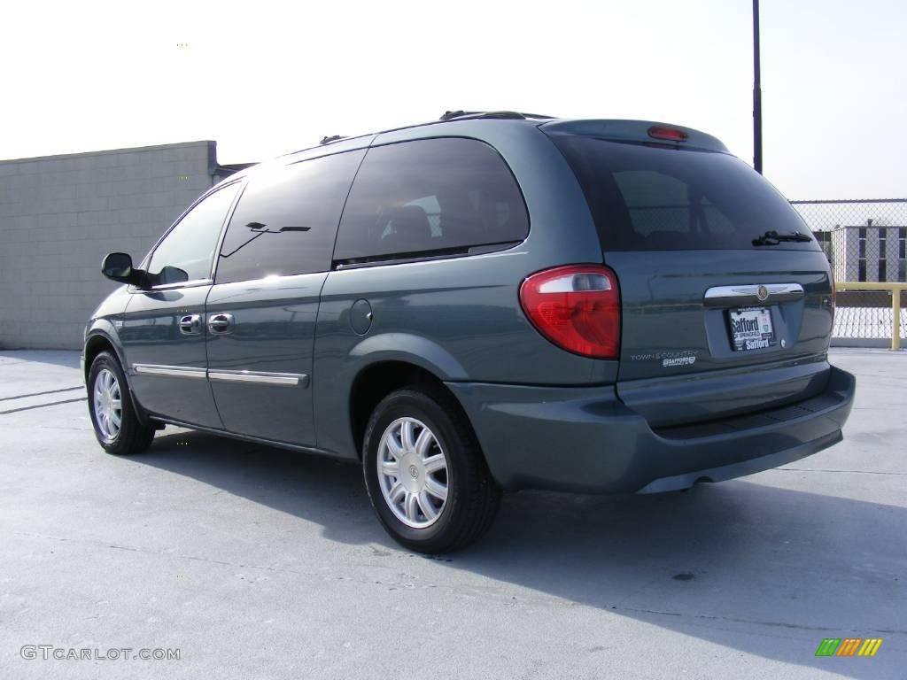 2007 Town & Country Touring - Magnesium Pearl / Medium Slate Gray photo #7