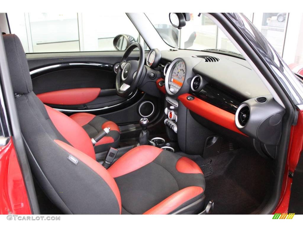 2007 Cooper S Hardtop - Chili Red / Rooster Red/Carbon Black photo #14