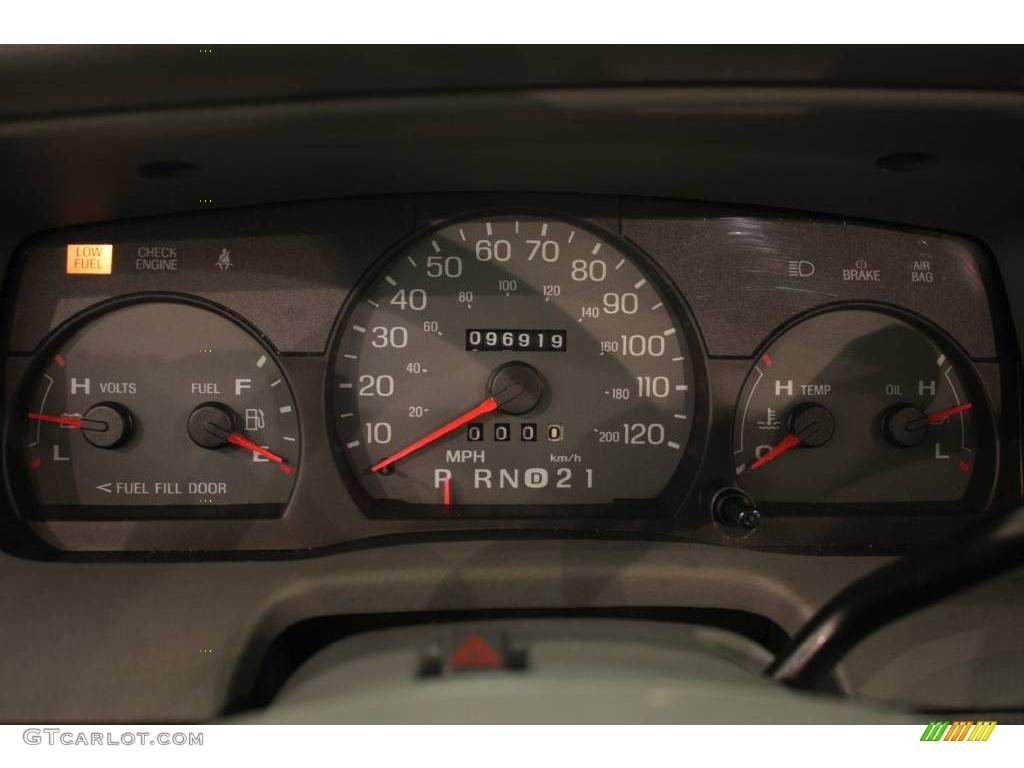 2004 Grand Marquis LS - Silver Birch Metallic / Light Flint photo #15