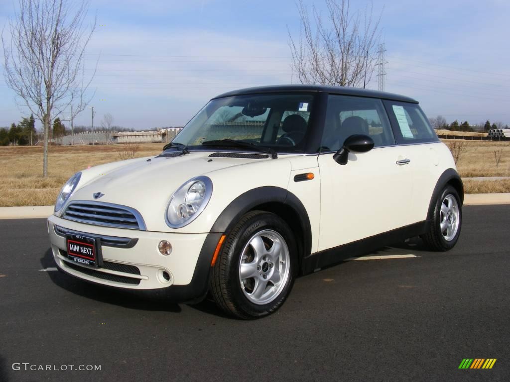 2006 Cooper Hardtop - Pepper White / Space Gray/Panther Black photo #1