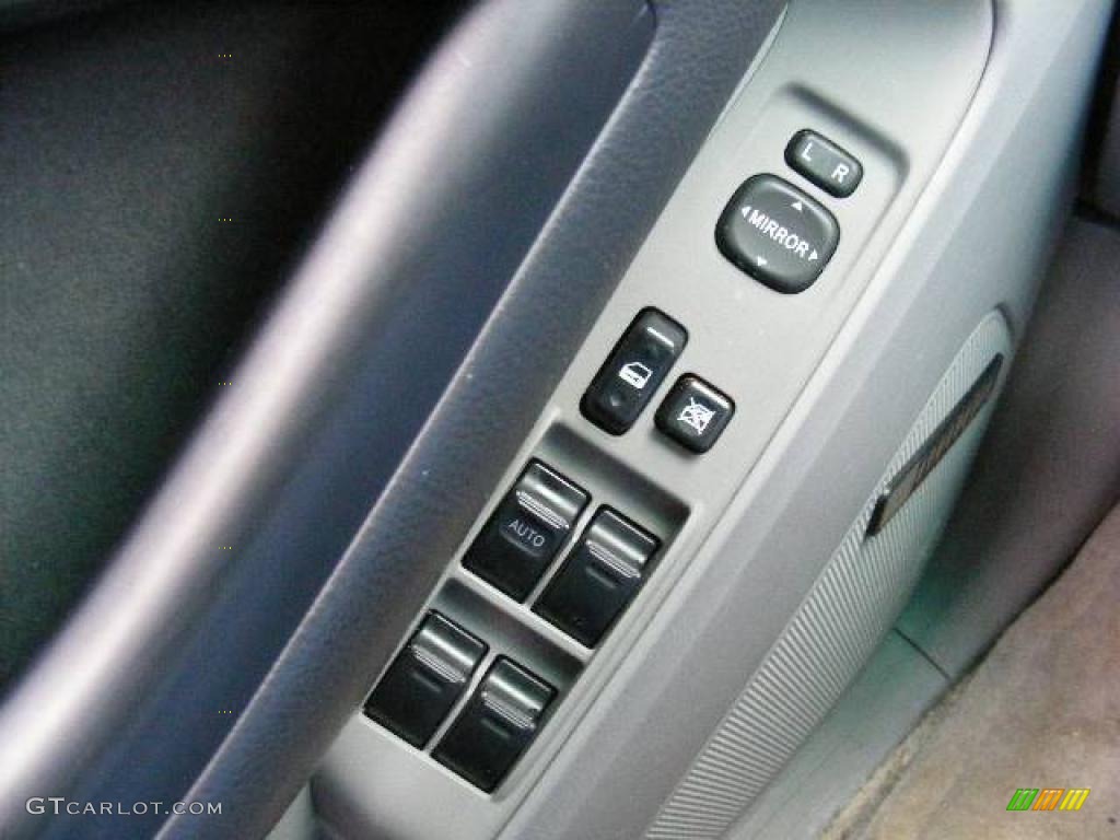 2004 4Runner Sport Edition 4x4 - Galactic Gray Mica / Dark Charcoal photo #21