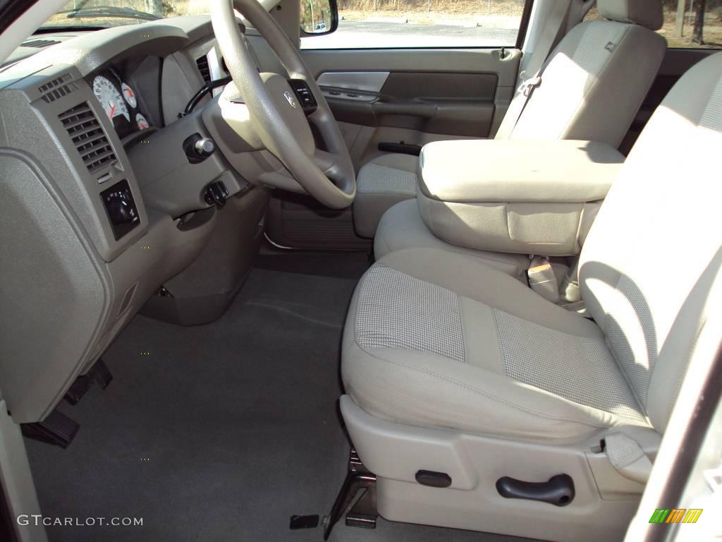 2008 Ram 1500 Big Horn Edition Quad Cab - Light Khaki Metallic / Khaki photo #4