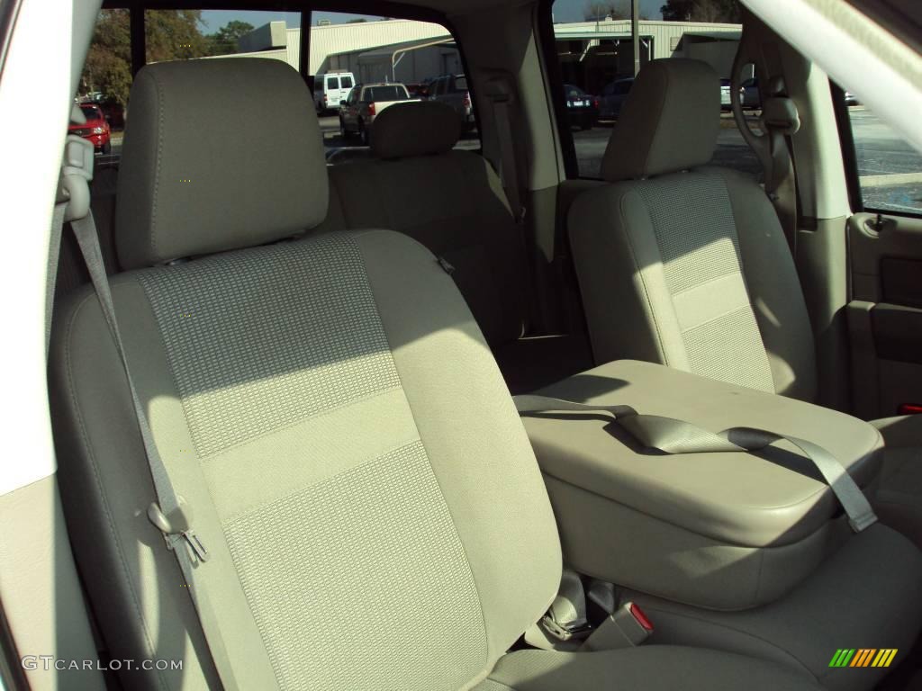 2008 Ram 1500 Big Horn Edition Quad Cab - Light Khaki Metallic / Khaki photo #11
