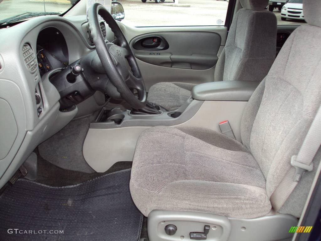 2004 TrailBlazer LS 4x4 - Indigo Blue Metallic / Dark Pewter photo #4