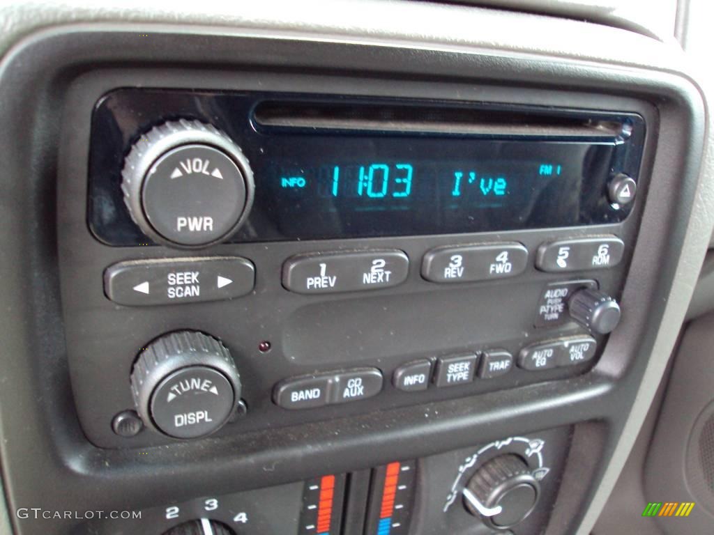 2004 TrailBlazer LS 4x4 - Indigo Blue Metallic / Dark Pewter photo #20