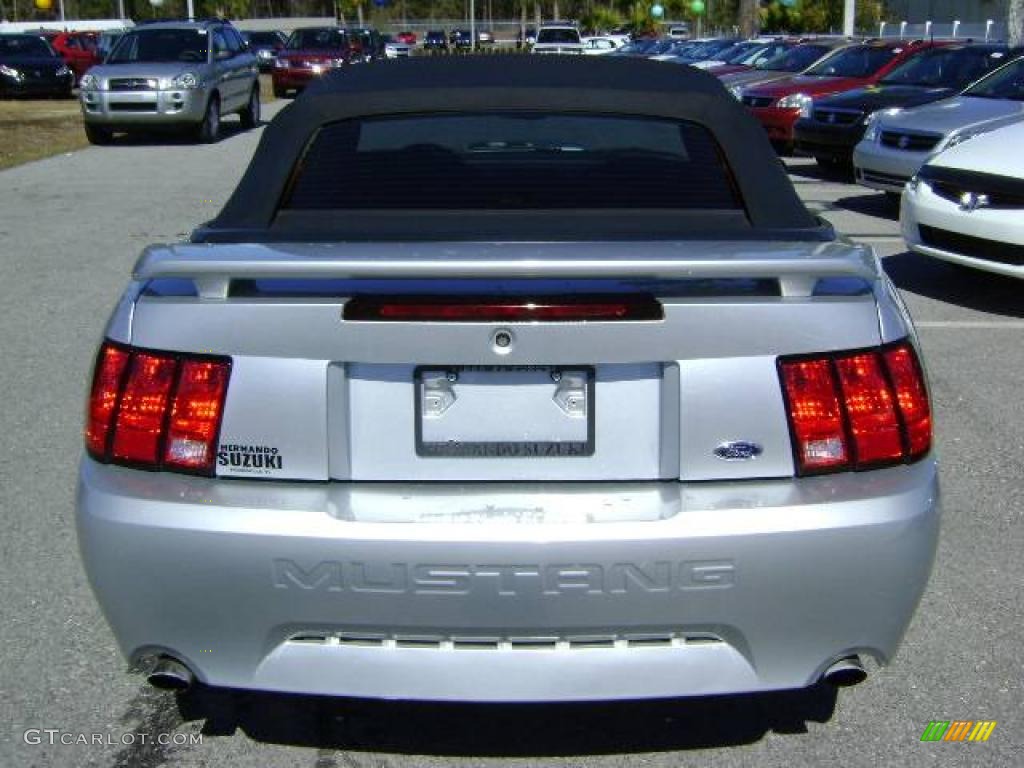 2001 Mustang GT Convertible - Silver Metallic / Medium Graphite photo #6