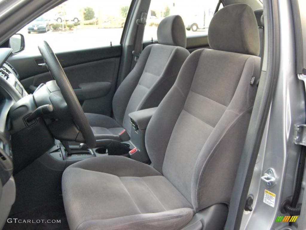 2006 Accord Value Package Sedan - Alabaster Silver Metallic / Gray photo #22