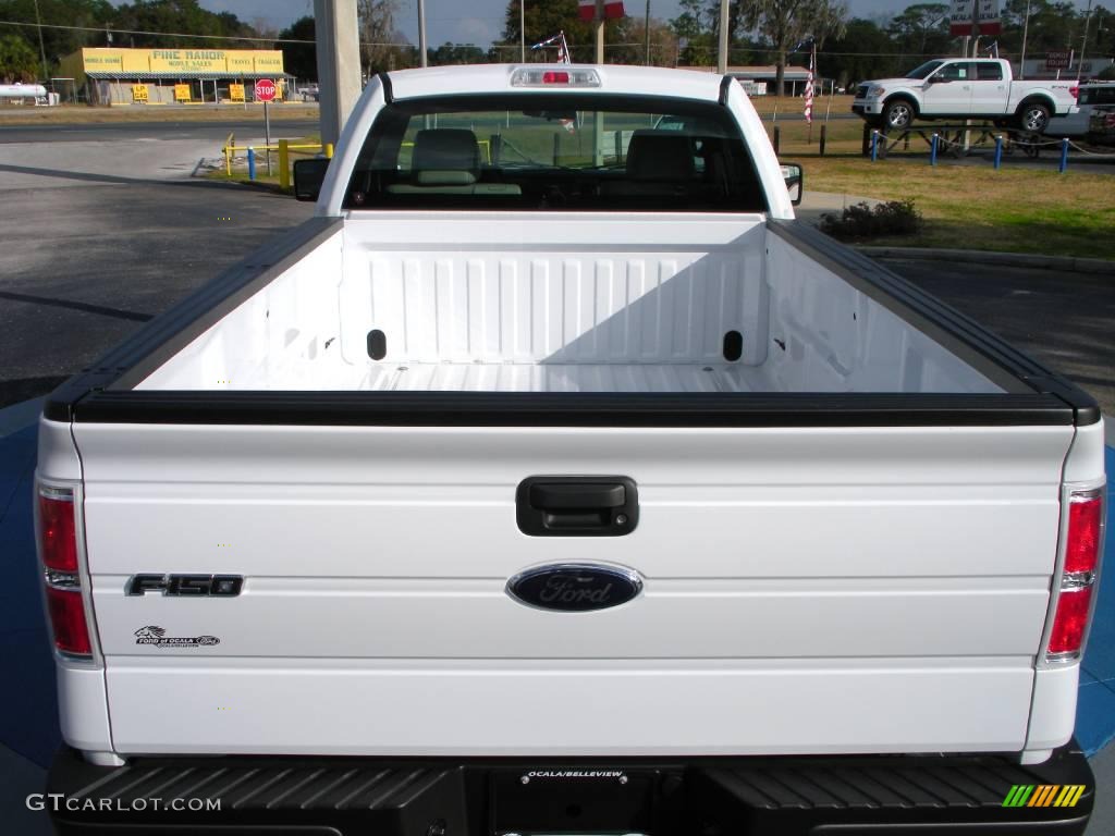 2010 F150 XL Regular Cab - Oxford White / Medium Stone photo #8