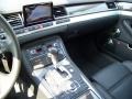 Brilliant Black - S8 5.2 quattro Photo No. 13