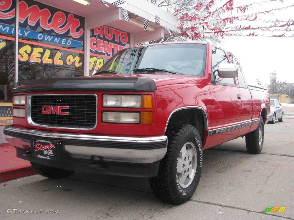 1994 Sierra 1500 SLE Extended Cab 4x4 - Fire Red / Gray photo #2