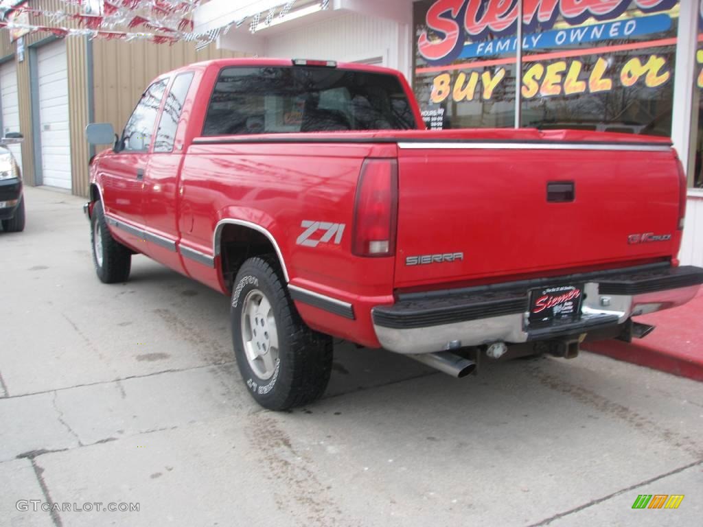 1994 Sierra 1500 SLE Extended Cab 4x4 - Fire Red / Gray photo #5