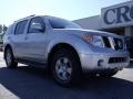 Silver Lightning Metallic - Pathfinder SE Photo No. 2