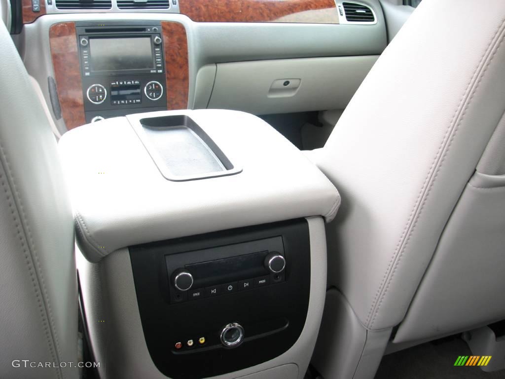 2007 Silverado 1500 LTZ Crew Cab 4x4 - Sport Red Metallic / Light Titanium/Ebony Black photo #18