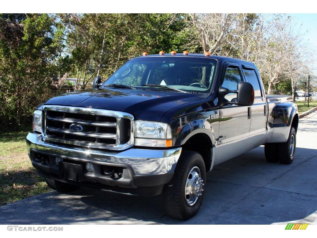 2003 F350 Super Duty Lariat Crew Cab 4x4 Dually - True Blue Metallic / Medium Flint photo #1