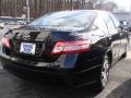 Black - Camry  Photo No. 4