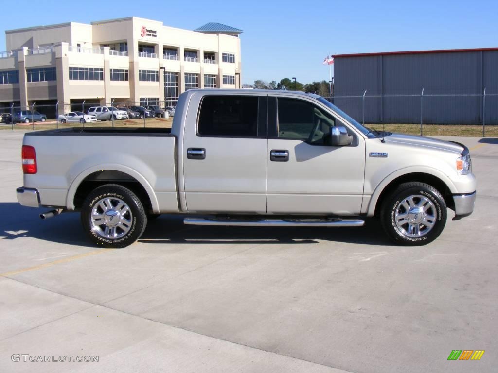 2006 F150 Lariat SuperCrew - Smokestone Metallic / Tan photo #2