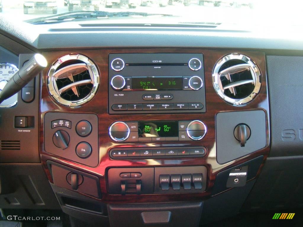 2009 F250 Super Duty Lariat Crew Cab 4x4 - Black / Ebony Leather photo #38