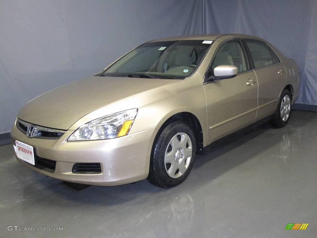 2007 Accord LX Sedan - Desert Mist Metallic / Ivory photo #1