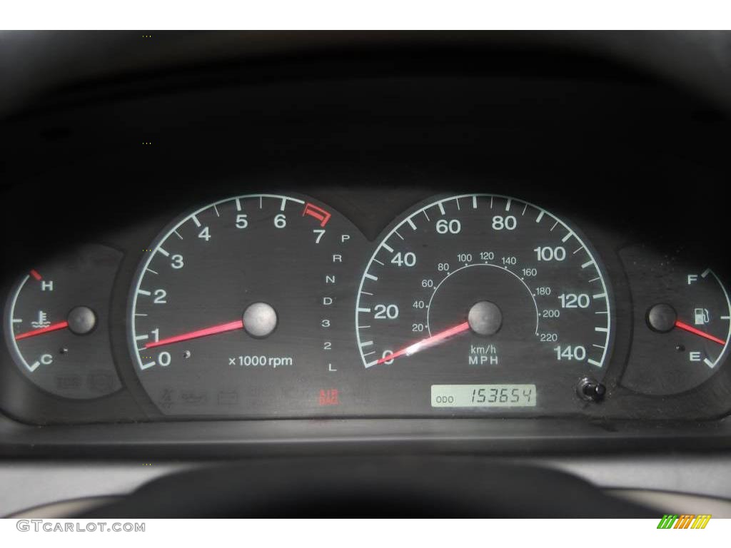 2002 Elantra GLS Sedan - Nordic White / Gray photo #10