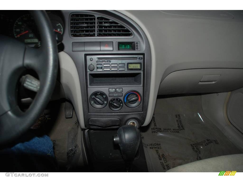 2002 Elantra GLS Sedan - Nordic White / Gray photo #11