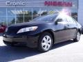 Black - Camry SE Photo No. 1