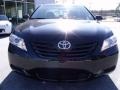 Black - Camry SE Photo No. 8